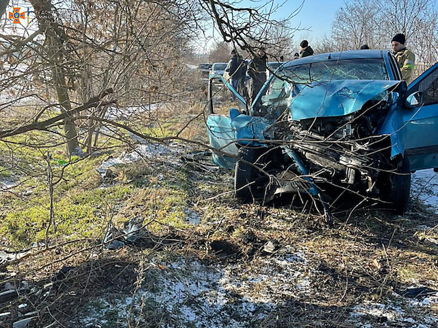 Свежие новости: В результате ДТП вблизи Новой Одессы погиб мужчина и травмировались малолетние дети