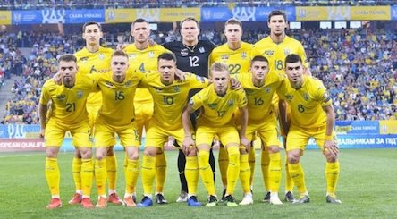 Свежие новости: Большой футбол возвращается в Украину: Минздрав дал добро возобновить матчи