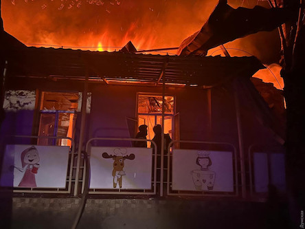 Свежие новости: Уночі в Одесі вибухнули два «шахіди» і пошкодили санаторій