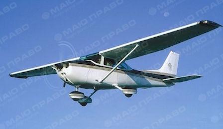 Свежие новости: Во время посадки перевернулся самолет, есть пострадавшие