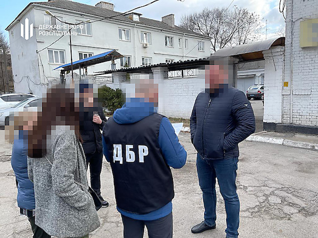 Свежие новости: ГБР разоблачило ОПГ из пяти полицейских в Полтаве, которые «выбивали» из граждан деньги