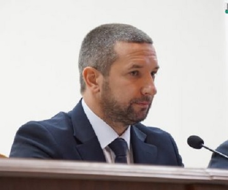 Свежие новости: ОНЛАЙН: Стадник собрал чиновников, чтоб обсудить децентрализацию