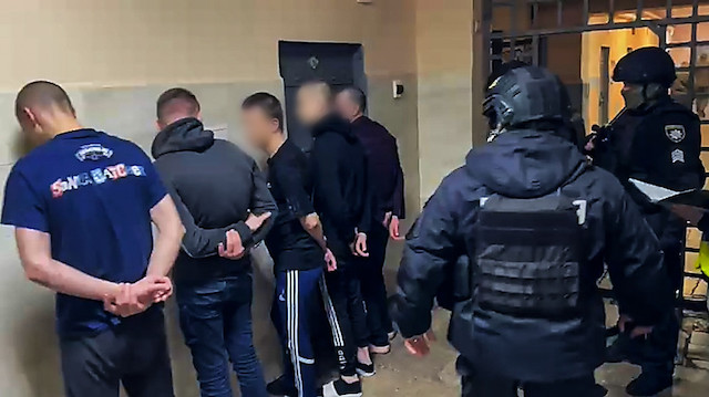 Свежие новости: Арештанти Сумського СІЗО в інтернеті обманювали покупців, які шукали автомобілі для ЗСУ