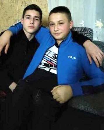 Свежие новости: ВИДЕО: В Вознесенске малолетний сын майора устроил стрельбу управляя автомобилем