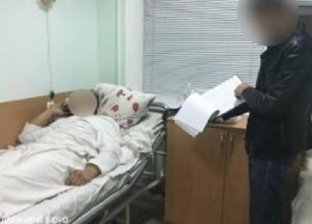 Свежие новости: В Черкассах полицейские отвезли задержанного на кладбище и жестоко избили