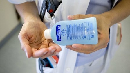 Свежие новости: КС опубликовал решение о неконституционности карантинных требований