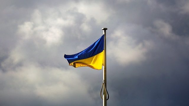 Свежие новости: У Миколаєві вибухи, є загроза обстрілу міста