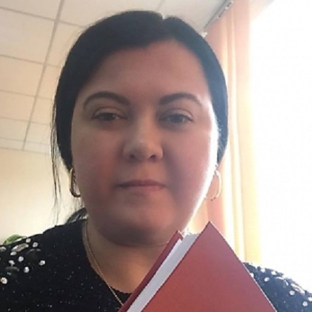 Свежие новости: Сестра Макарьяна занялась уборкой Флотского бульвара в Николаеве, еще не подписав договор с департаментом ЖКХ