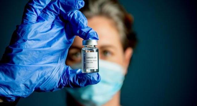 Свежие новости: Когда и кому нельзя делать прививку от COVID: все противопоказания для вакцинации