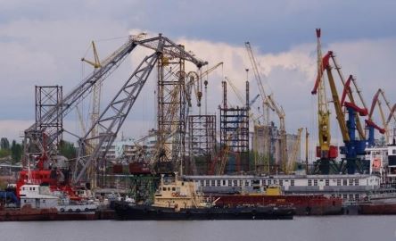 Фото новости: Николаевский порт в первом полугодии увеличил перевалку на 19,5% Свежие новости: Николаевский порт в первом полугодии увеличил перевалку на 19,5%