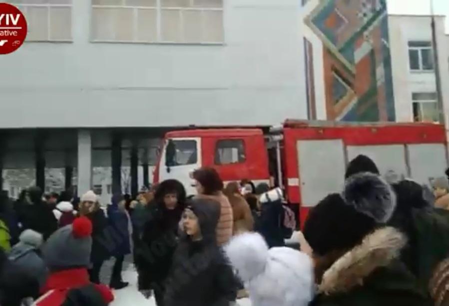 Свежие новости: Стала известна причина пожара в школе Киева