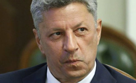 Свежие новости: У Бойко жалуются, что 20% его голосов присвоили Порошенко