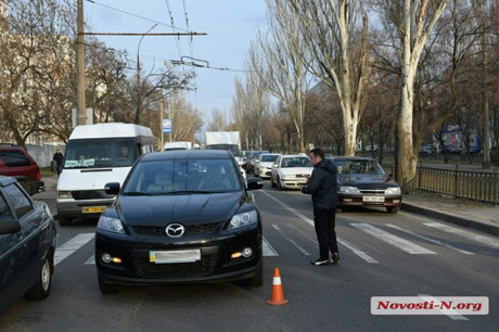 Свежие новости: В центре Николаева «Мазда» сбила беременную женщину на пешеходном переходе