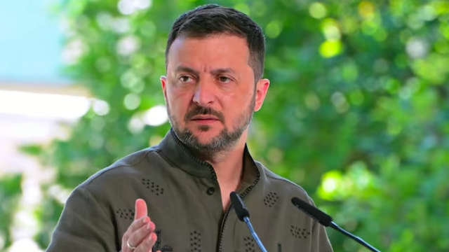 Свежие новости: Зеленський: Ми не вийдемо з Донбасу, він для росіян – плацдарм для нового наступу