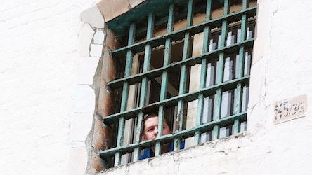 Свежие новости: МВД начнет выдворять из Украины всех воров в законе