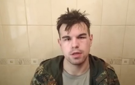 Свежие новости: В России противники Кремля порезали вены прямо на суде