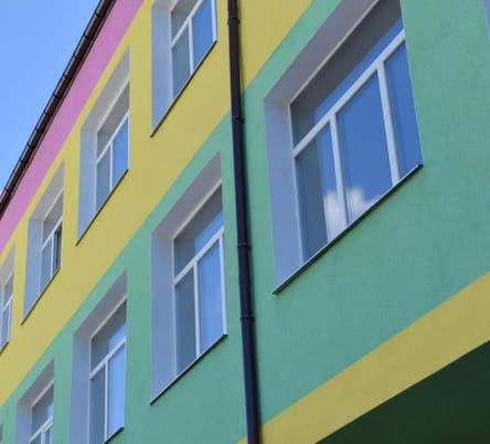 Свежие новости: Реконструкція опорної школи в Снігурівці наближається до завершення.