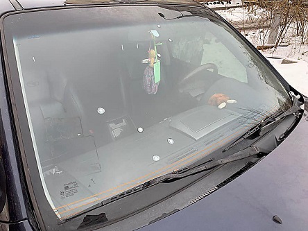 Свежие новости: У Гриценко заявили об обстреле автомобиля его соратников в Киеве