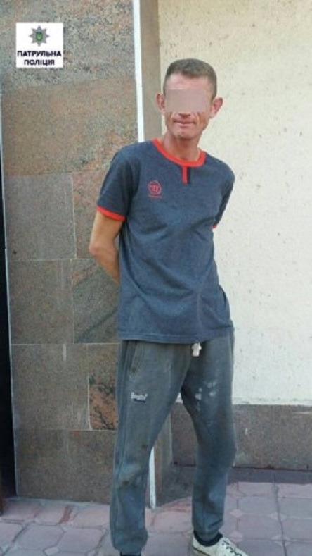 Свежие новости: Мужчина в состоянии алкогольного опьянения пытался выбить двери в доме своей бывшей девушки