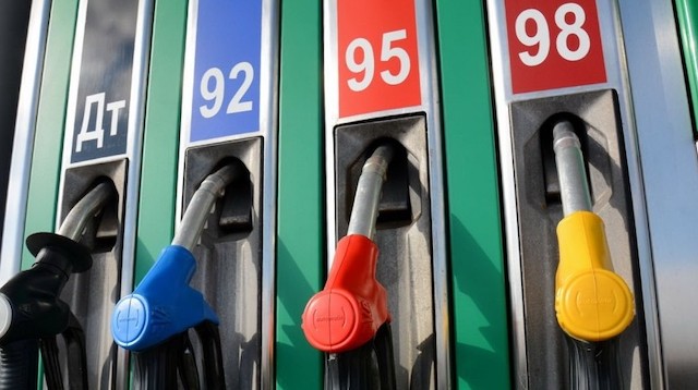 Свежие новости: В Николаеве вновь резко выросли цены на бензин