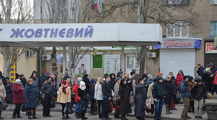 Свежие новости: В Корабельном районе Николаева возник транспортный коллапс – горожане проблемно уезжают с остановок