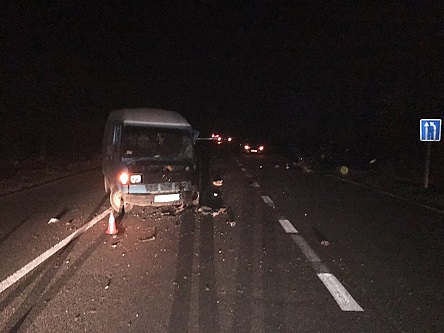 Свежие новости: Под Николаевом пьяный водитель микроавтобуса въехал в «ВАЗ»