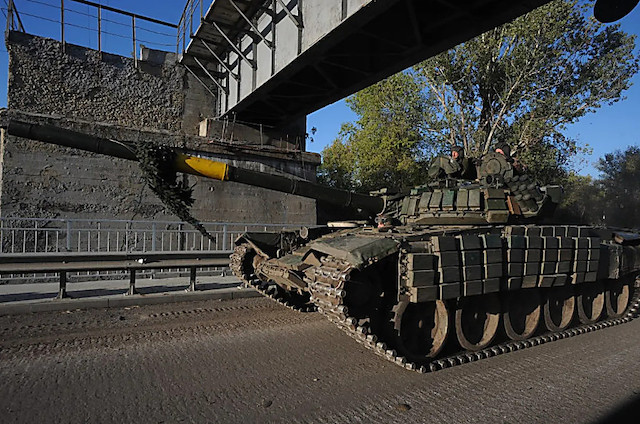 Свежие новости: Президент Зеленський підписав закон про спрощене списання втраченого військового майна
