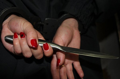 Свежие новости: На Николаевщине мужчина попросил не сажать в тюрьму жену, которая трижды ударила его ножом в спину