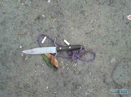 Свежие новости: Мужчина с ножом напал на покупателей в одесском супермаркете