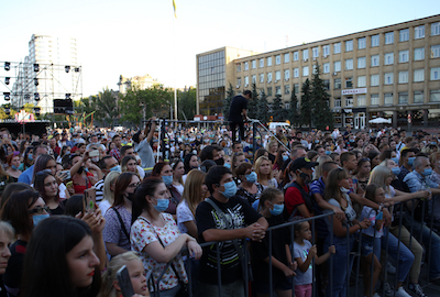 Свежие новости: Главврач «инфекционки» возмутилась проведению концерта в Николаеве