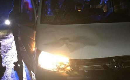 Фото новости: Под Львовом военный на служебном автомобиле насмерть сбил пешехода Свежие новости: Под Львовом военный на служебном автомобиле насмерть сбил пешехода