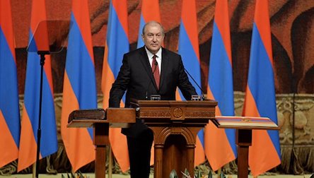 Свежие новости: Ситуация в Армении. Президент назначил всех министров нового правительства