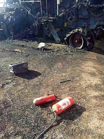 Свежие новости: Около Николаева из-за короткого замыкания загорелся комбайн – огонь перебросился на стерню