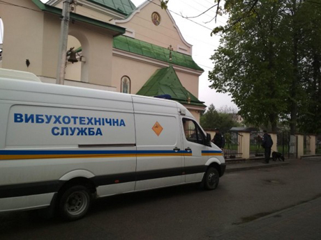 Свежие новости: Во Львове искали взрывчатку в семи храмах