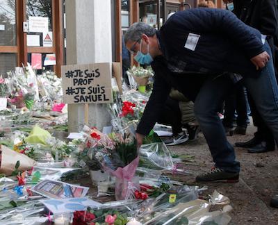 Свежие новости: Студенты продали террористу информацию об учителе, которого убили в Париже