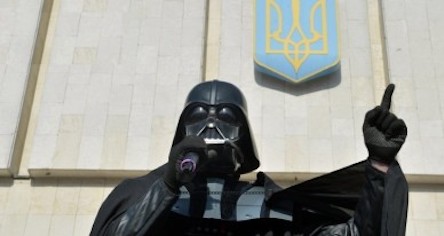 Свежие новости: Дарт Вейдер снова зарегистрирован ЦИК кандидатом в нардепы