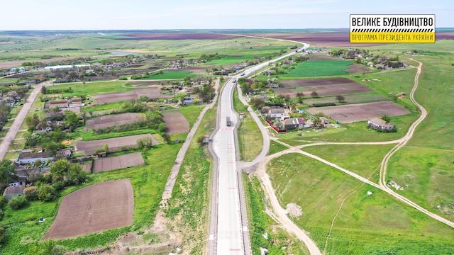 Свежие новости: На Николаевщине продолжаются финальные работы по ремонту трассы Н-14