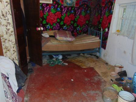 Свежие новости: Правоохранителями Братского района задержан местный житель, который избил собственного отца и оставил умирать