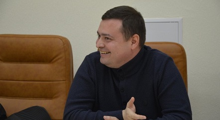 Свежие новости: Александр Гусев предложил наложить мораторий на приватизацию коммунального имущества