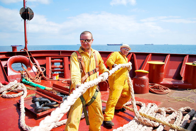 Фото новости: Кабмін дозволив морякам виїжджати закордон, але за погодженням із військкоматом Свежие новости: Кабмін дозволив морякам виїжджати закордон, але за погодженням із військкоматом