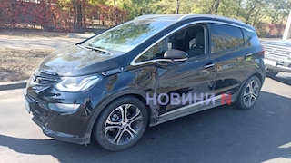 Свежие новости: У Миколаєві зіткнулися «Тойота» та «Опель» – виник великий затор