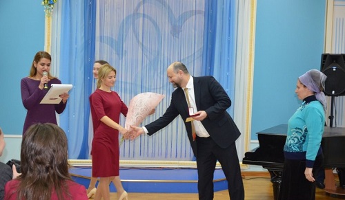 Свежие новости: В Николаеве матерям-героиням вручили удостоверения и нагрудные знаки