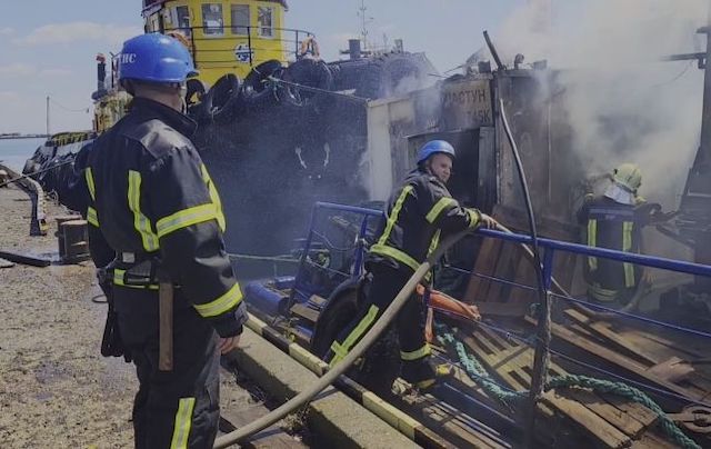 Фото новости: РФ заявила, що не має відношення до удару по Одеському порту, - міноборони Туреччини Свежие новости: РФ заявила, що не має відношення до удару по Одеському порту, - міноборони Туреччини