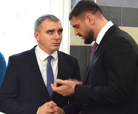 Свежие новости: Мэр Сенкевич заявил, что губернатор вмешивается в работу Николаевского горсовета