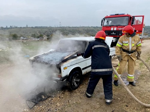 Свежие новости: Под Новой Одессой на ходу загорелся ВАЗ