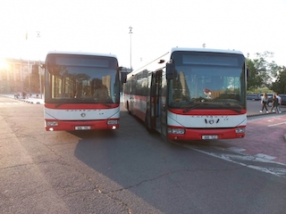 Свежие новости: Миколаїв отримав у подарунок від Праги пасажирські автобуси