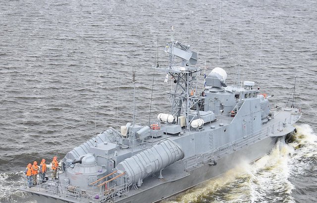 Свежие новости: В Николаеве 10 августа разведут мосты – из акватории НСЗ выйдет катер «Прилуки»