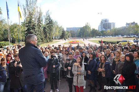 Свежие новости: Александр Сенкевич попрощался с работниками мэрии