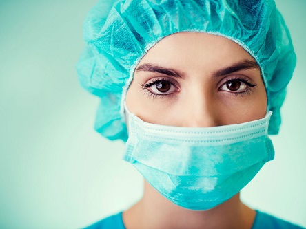 Свежие новости: Спад эпидемии коронавируса в Украине начнется в конце мая