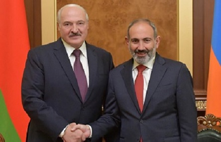 Фото новости: Лукашенко спросил Пашиняна: что мне делать, вы и Алиев мои друзья Свежие новости: Лукашенко спросил Пашиняна: что мне делать, вы и Алиев мои друзья